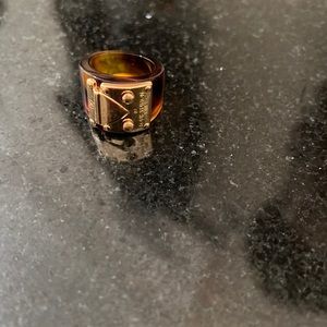 Louis Vuitton Resin Tortoise Ring